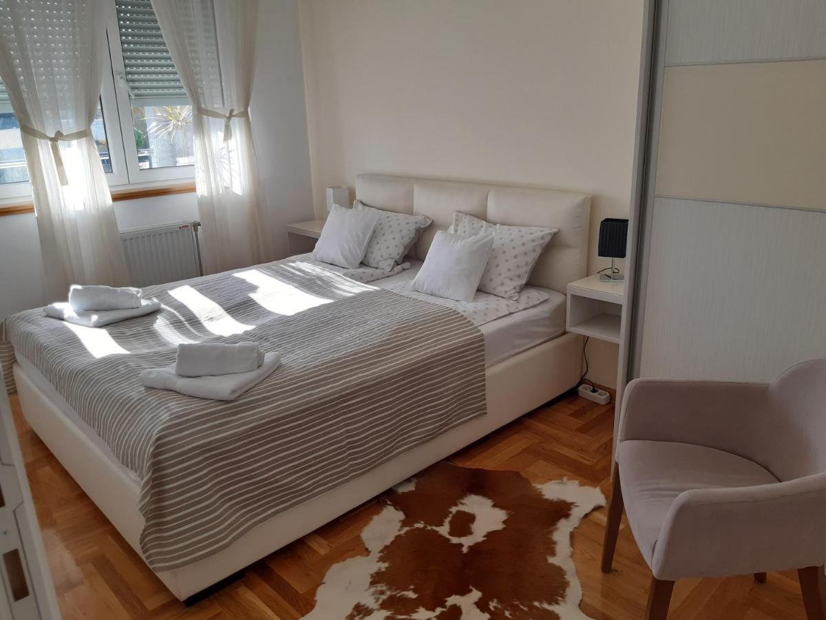 Apartment Rosa Novi Sad